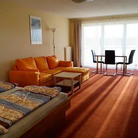 Aurora Apartment *